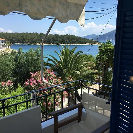 アパート Kiki フィスカルドン